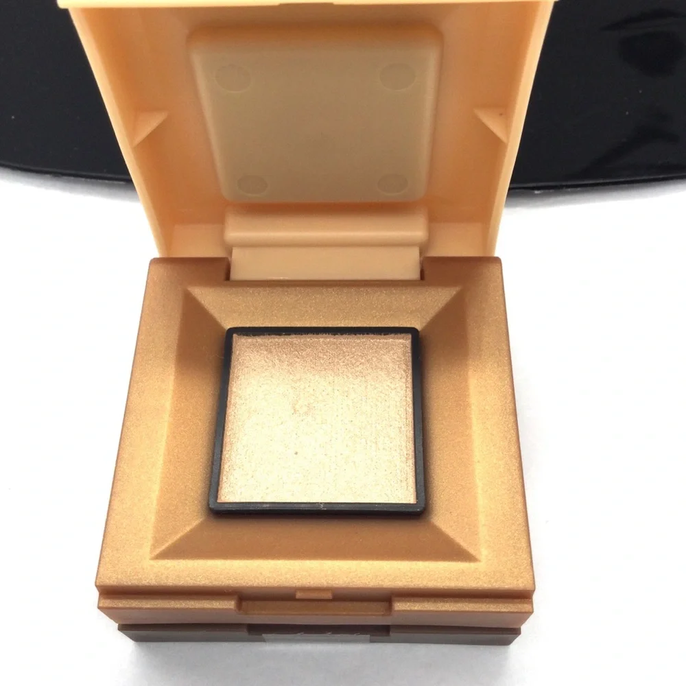 Maybeline Shadow blocks eyeshadow. New .